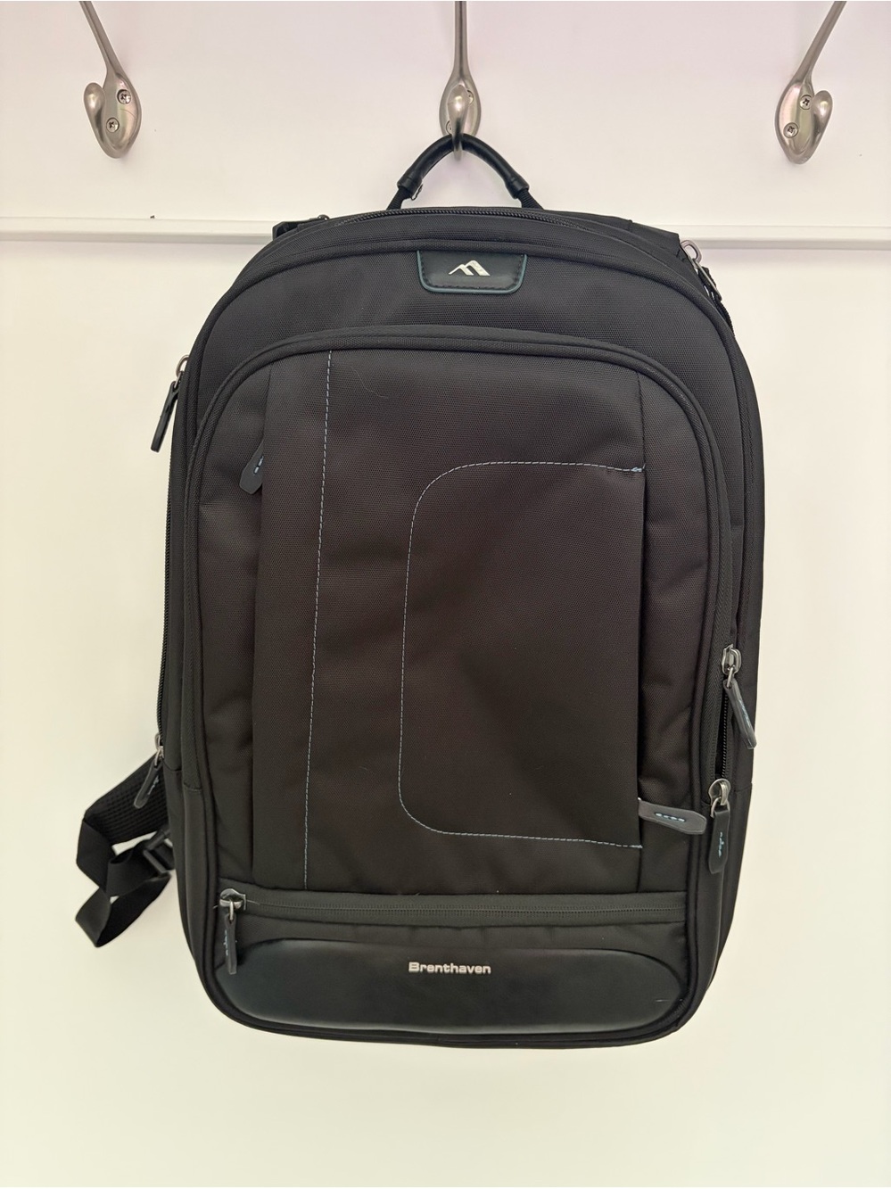 Brenthaven Elliot 2311 Carrying Backpack travel computer Bag